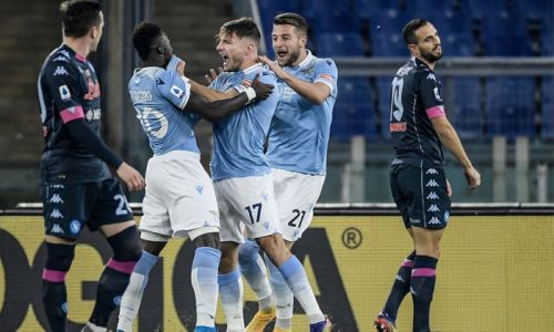 Soi kèo Napoli vs Lazio 2h45, 4/3 vòng 25 Serie A