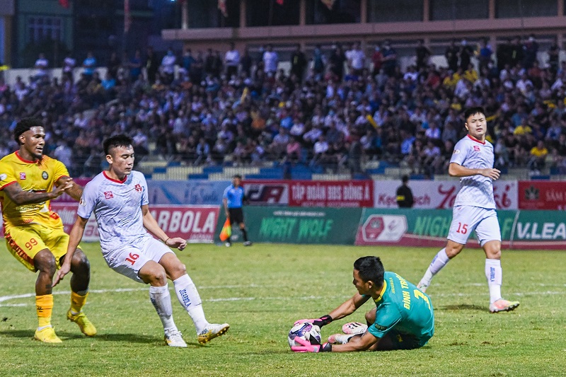 Soi kèo Hải Phòng vs Khánh Hòa, 19h15 ngày 26/5 Vòng 9 V-League