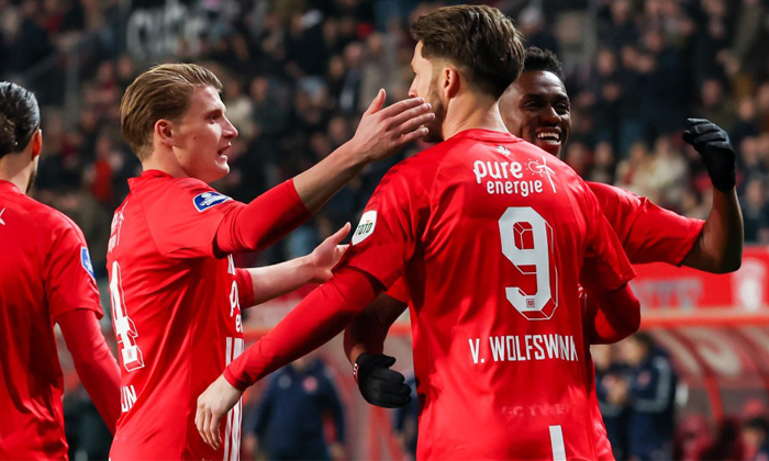 Soi kèo Heerenveen vs Twente 23h45, 1/6 play-off dự cúp C2 giải VĐQG Hà Lan